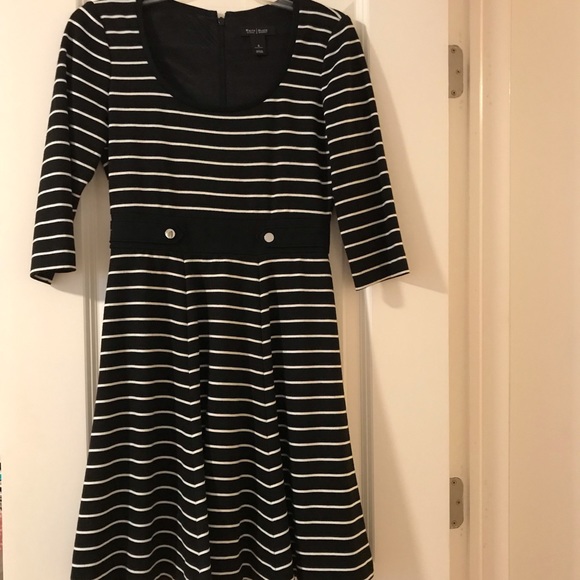 Black & white dress - Picture 2 of 3